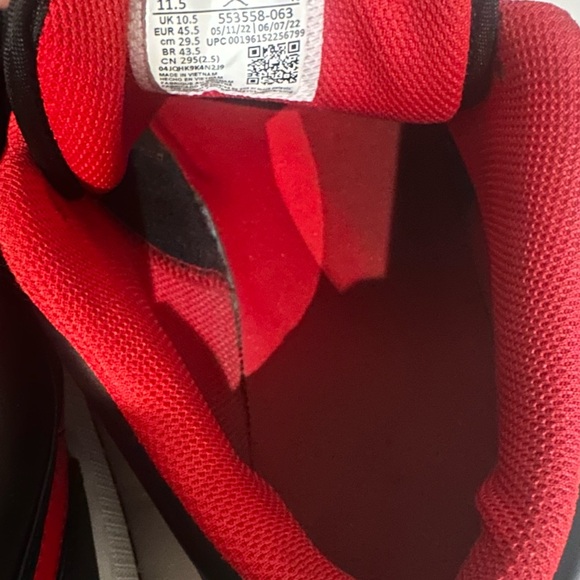 Jordan 1 black toe low - Picture 7 of 7